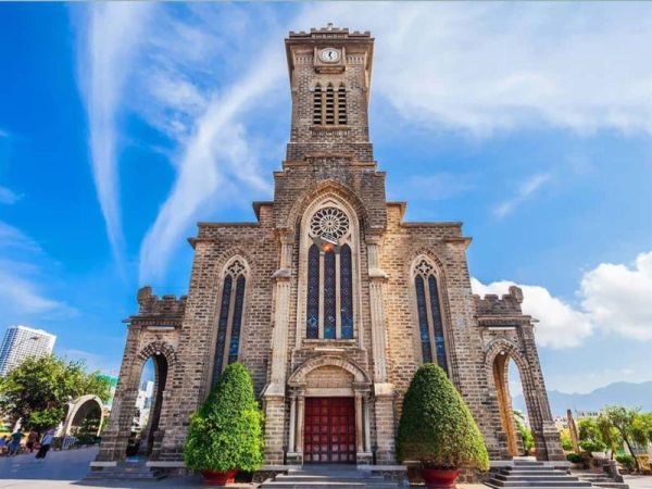 Visit Nha Trang cathedral